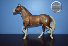 Load image into Gallery viewer, Big Chex to Cash-Smart Chic Olena Mold-Breyer Traditional