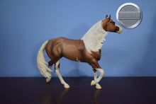 Load image into Gallery viewer, Big Chex to Cash-Smart Chic Olena Mold-Breyer Traditional