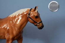 Load image into Gallery viewer, Glossy Palomino-Quarter Horse Gelding Mold-Breyer Traditional