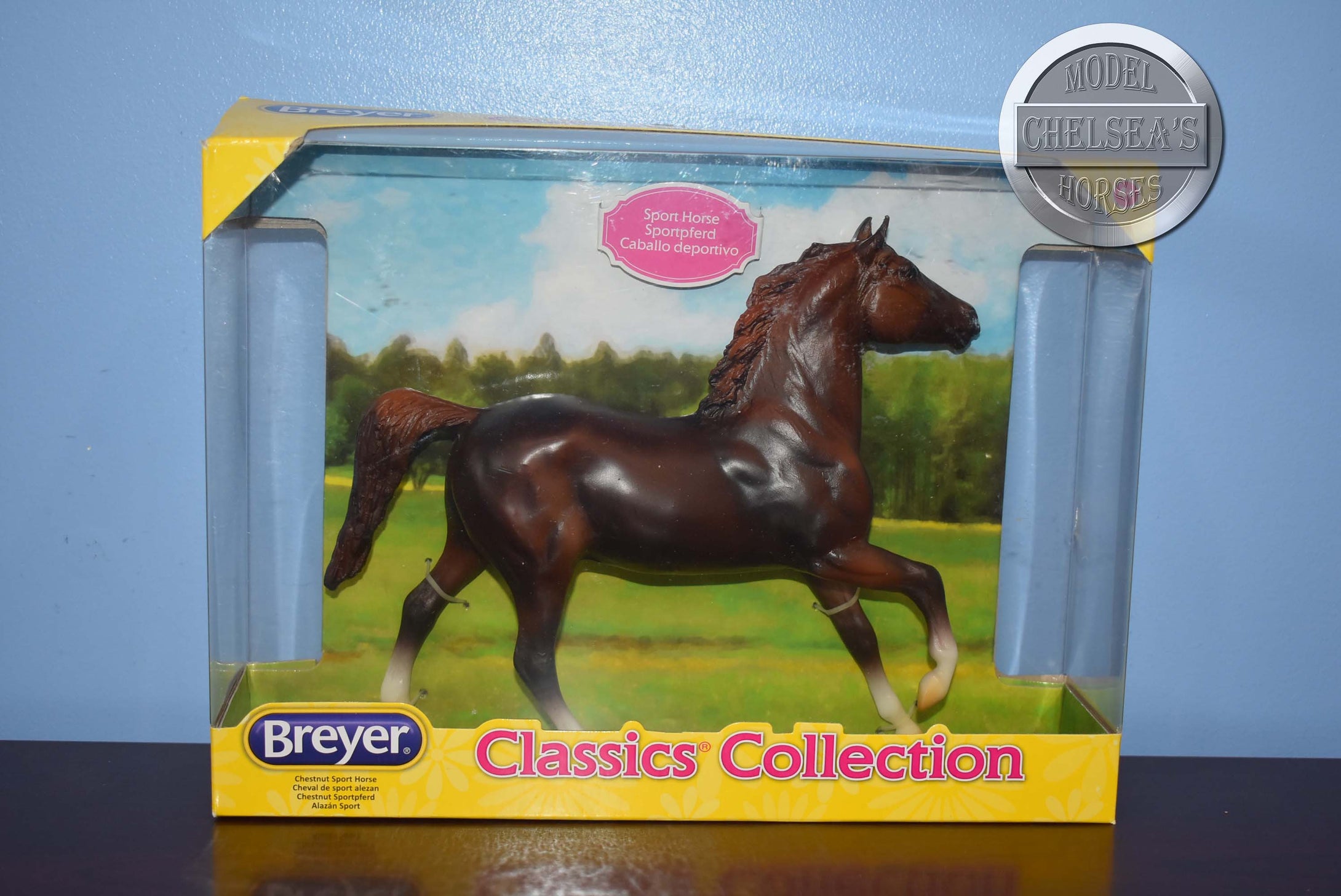 Chestnut Sport Horse-Duchess Mold-New in Box-Breyer Classic