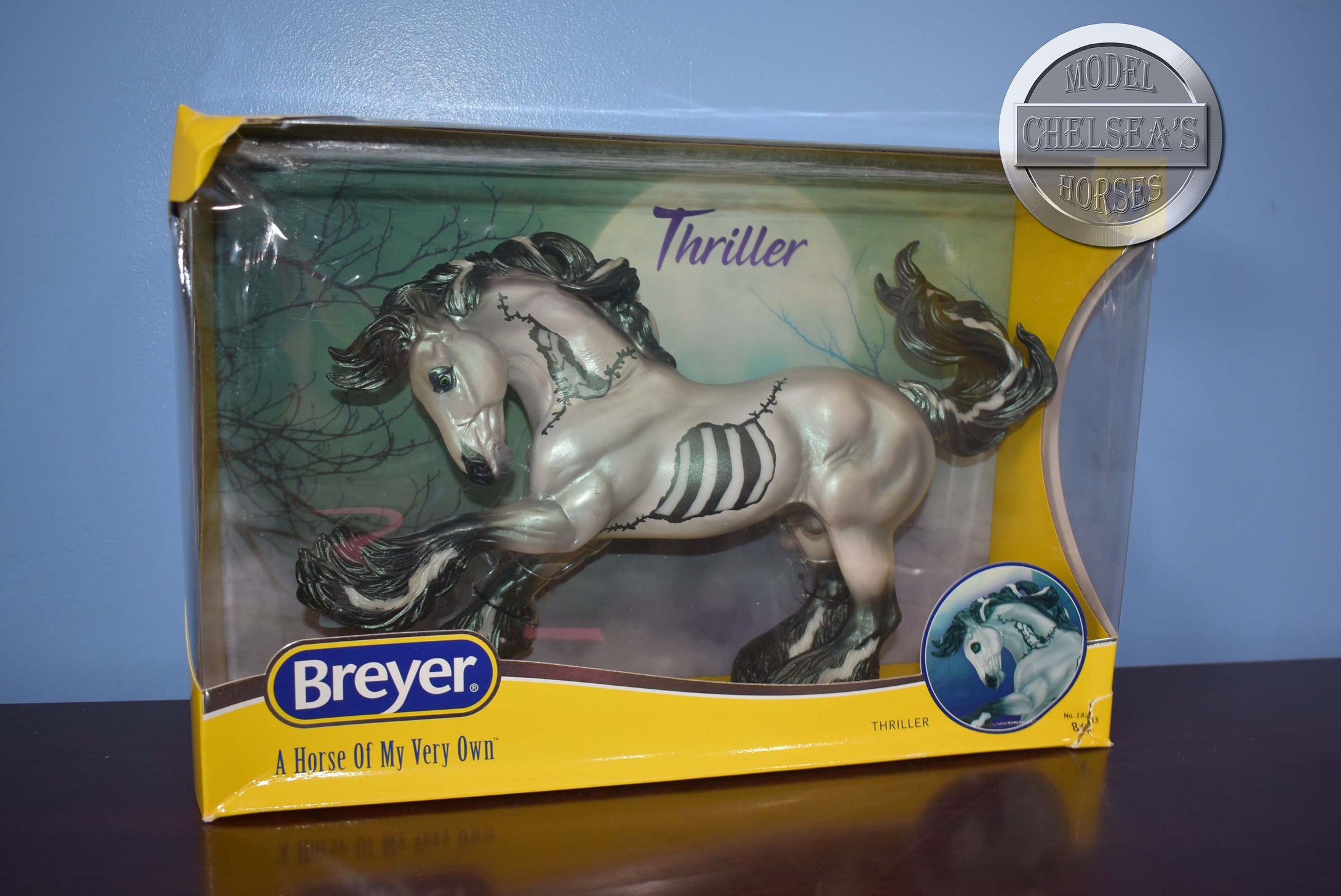 Thriller-Halloween Exclusive-New in Box-Damaged Box-Gypsy Vanner Mold-Breyer Traditional