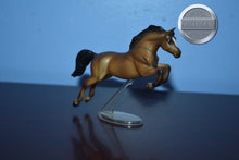 Load image into Gallery viewer, Light Bay Jumping Horse-Warmblood Jumper Mold-Breyer Stablemate