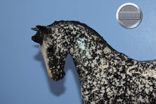 Load image into Gallery viewer, Sgt Pepper-Breyerfest Exclusive-Big Ben Mold-Breyer Traditional
