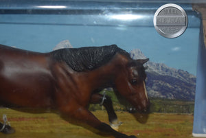 Bay Cutting Horse-New in Box-Cutting Horse Mold-Breyer Classic