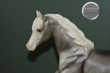 Load image into Gallery viewer, Sugar-Smoke Grey-Running Mare Mold-Breyer Traditional