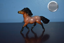 Load image into Gallery viewer, Red Roan Pony-Shetland Pony Mold-Breyer Stablemate
