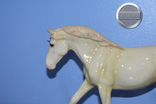 Load image into Gallery viewer, Poppy and Ollie-ALABASTER VERSION-Vintage Club Exclusive-Andalusian Mare and Foal Mold-New in Box-Breyer Traditional