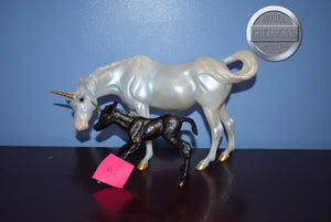 Diadem and Alcor #2-Unicorn Gift Set-Susecion and Lefire Mold-Breyer Traditional