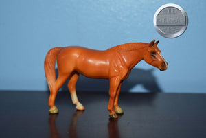 Chestnut Standing Quarter Horse-Breyer Stablemate