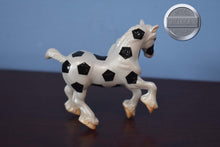 Load image into Gallery viewer, Torlinie-Breyerfest Exclusive-Clydesdale Mold-Breyer Stablemate