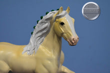 Load image into Gallery viewer, Custom Cremello Shire-Shire Mold-Breyer Classic