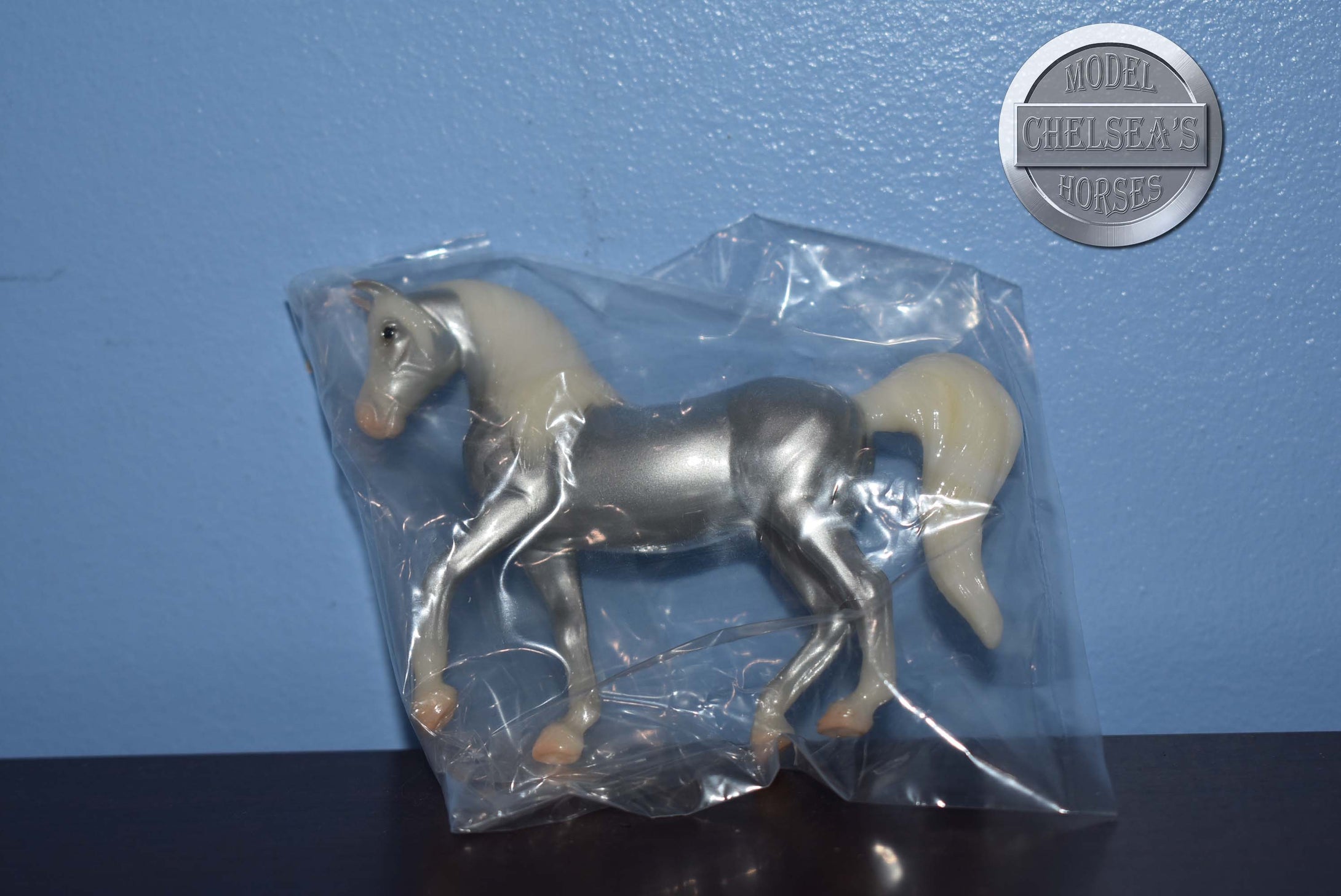 Sterling-No Bag-Breyerfest Exclusive-Walking Arabian-Breyer Stablemate
