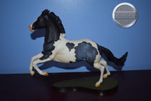 Load image into Gallery viewer, Bozeman-Breyerfest Exclusive-Western Action Stock Horse Mold-Breyer Traditional