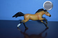 Load image into Gallery viewer, Buckskin from Stablemates Gift Collection-Running Mustang Mold-Breyer Stablemate