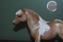 Load image into Gallery viewer, Mittens-Holiday Exclusive-Pony Only-Shetland Pony Mold-Breyer Traditional
