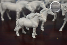 Load image into Gallery viewer, Unpainted Stablemates-Select Your Body-Breyer Stablemate