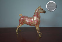 Load image into Gallery viewer, Strawberry-Hackney Mold-Breyer Traditional