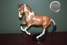 Load image into Gallery viewer, Lucien-Valegro Mold-Breyer Traditional