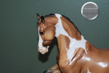 Load image into Gallery viewer, Lucien-Valegro Mold-Breyer Traditional