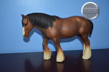 Load image into Gallery viewer, Bay Shire Mare-Shire Mare Mold-Breyer Traditional
