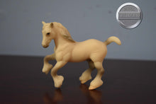 Load image into Gallery viewer, Light Grey Shire-Cantering Clydesdale Mold-Breyer Stablemate