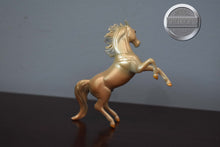 Load image into Gallery viewer, Blue Decorator Fantasy-Rearing Arabian Mold-Breyer Stablemate
