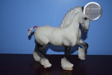 Load image into Gallery viewer, Frosty Glossy Shire-Shire B Mold-Breyer Classic