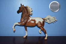 Load image into Gallery viewer, Pinto Arabian Stallion-JCP Exclusive-Huckleberry Bey Mold-Breyer Traditional