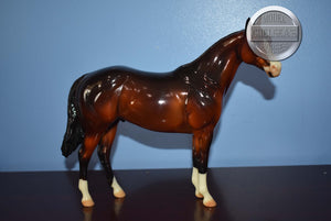 DAH ISH-Banded Mane-Glossy-ISH-Peter Stone