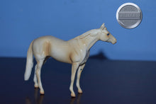 Load image into Gallery viewer, Cremello Stock Horse-Stockhorse Chip Mold-Peter Stone Chip
