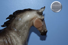 Load image into Gallery viewer, Versailles-Breyerfest Exclusive-Wixom Mold-Breyer Traditional