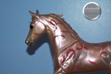 Load image into Gallery viewer, Pink Ribbon-Bluegrass Bandit Mold-Breyer Traditional