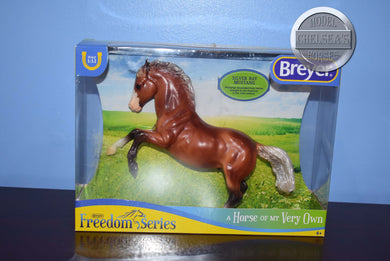 Silver Bay Mustang-Mini Fighting Stallion Mold-New in Box-Breyer Classic