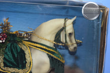 Load image into Gallery viewer, Silent Knight-Holiday Exclusive-Khemosabi Mold-Breyer Traditional