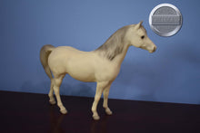 Load image into Gallery viewer, Alabaster Proud Arabian Mare-Proud Arabian Mare Mold-Breyer Traditional