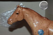 Load image into Gallery viewer, Bailey and Rosie-Vintage Club Exclusive-Lady Phase and Action Foal Mold-Breyer Traditional