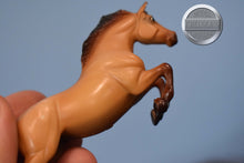 Load image into Gallery viewer, Dun Jumper-NO STAND-Jumping Warmblood Mold-Breyer Stablemate