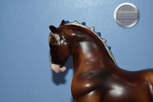 Load image into Gallery viewer, Callahan-Bay Version-Shire B Mold-Breyer Classic