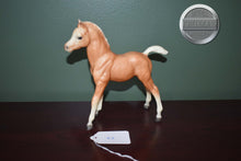 Load image into Gallery viewer, Palomino Family Arabian Foal #2-Breyer Traditional