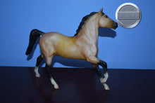 Load image into Gallery viewer, Buckskin Quarter Horse-Black Beauty Mold-Breyer Classic