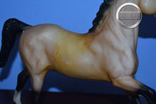 Load image into Gallery viewer, Buckskin Quarter Horse-Black Beauty Mold-Breyer Classic