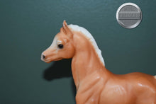 Load image into Gallery viewer, Palomino Family Arabian Foal #3-Breyer Traditional