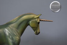 Load image into Gallery viewer, Le Mer-Unicorn-Stock Horse Gelding Mold-Breyer Classic