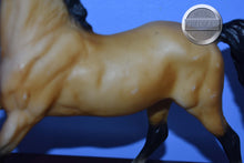 Load image into Gallery viewer, Buckskin Quarter Horse-Black Beauty Mold-Breyer Classic