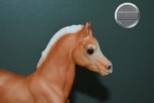 Load image into Gallery viewer, Palomino Family Arabian Foal #3-Breyer Traditional