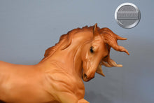 Load image into Gallery viewer, Apollo De Solis-Breyerfest Exclusive-Esprit Mold-Breyer Traditional