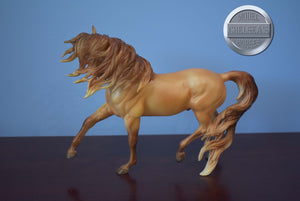 Apollo De Solis-Breyerfest Exclusive-Esprit Mold-Breyer Traditional