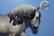 Load image into Gallery viewer, Rowan-Long Mane Version-Premier Club Exclusive-British Riding Pony Mold-Breyer Traditional