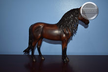Load image into Gallery viewer, Dominante XXIX-Spanish Stallion Mold-Breyer Traditional