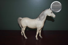 Load image into Gallery viewer, Alabaster Arabian-Proud Arabian Mare Mold-Breyer Traditional